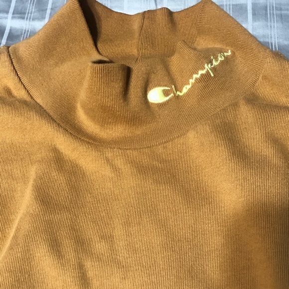 Champion Light Brown Long Sleeve Turtleneck style Shirt - Picture 2 of 3